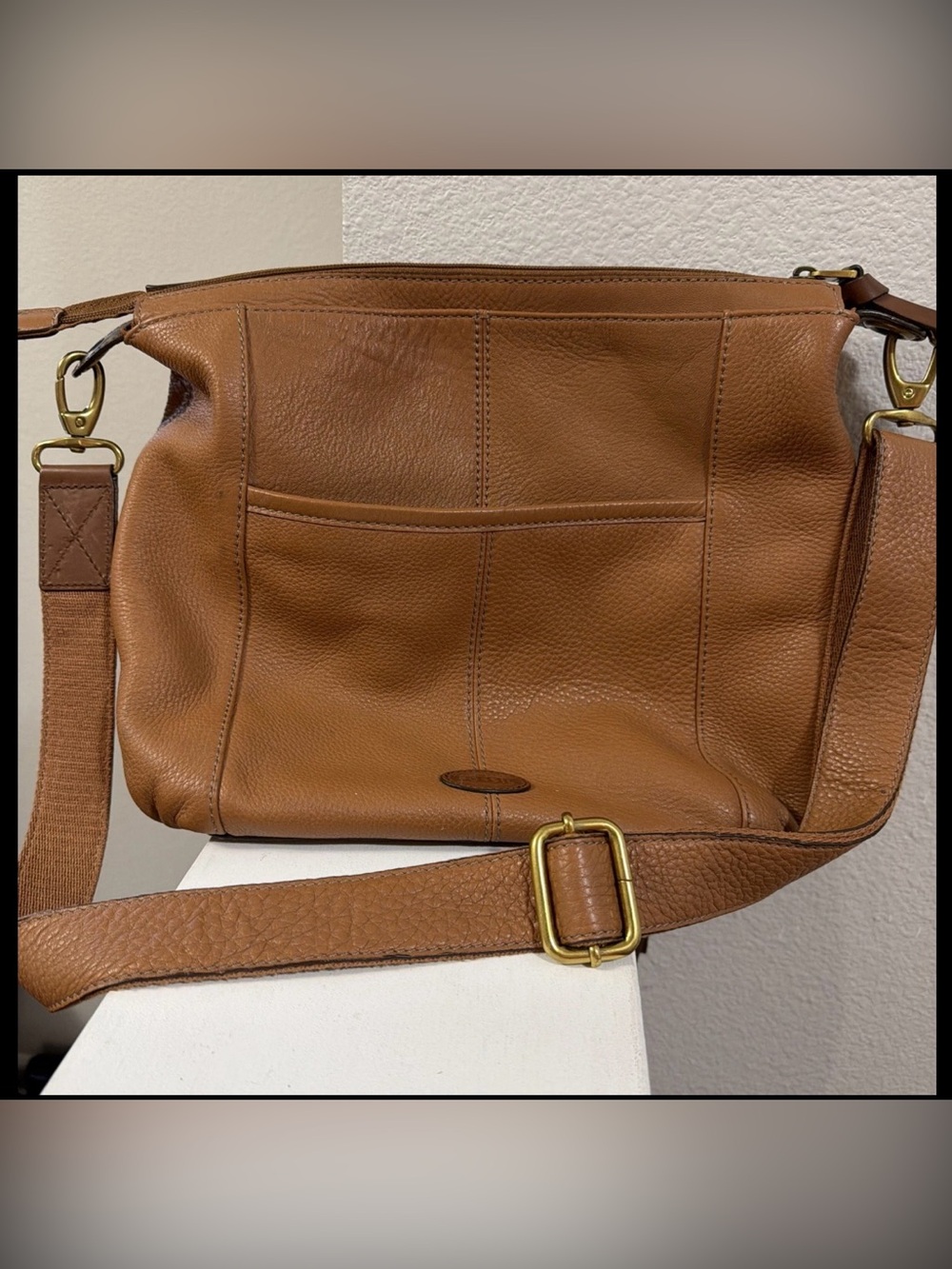 Fossil Leather Morgan  Top Zip Traveler Crossbody Messenger Bag